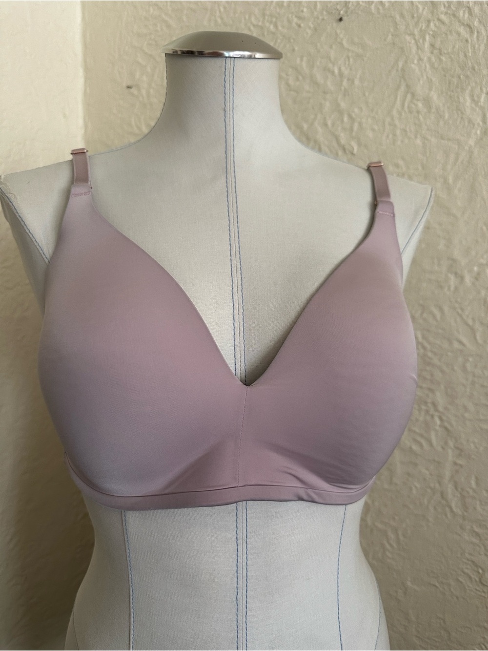 Soma Vanishing 360 Wireless Bra 34D